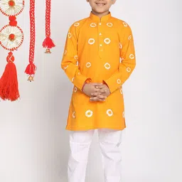 VASTRAMAY Boys Orange Bandhani Embroidered Angrakha Kurti with Pyjamas-image-18