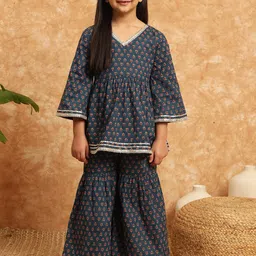 Readiprint Fashions Girls Floral Printed Gotta Patti Pure Cotton A-Line Kurti with Sharara-picture-4