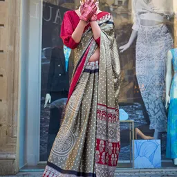 Sangria Printed Saree With Blouse Piece-picture-32