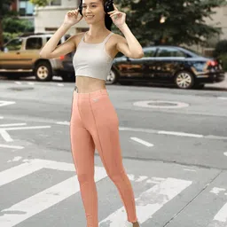 Reebok Classic Women Peach-Coloured WDE Trend Solid Tights-image-18