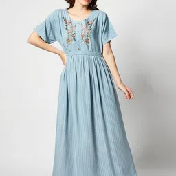 Zeyo Floral Embroidered Maxi Nightdress-image-28