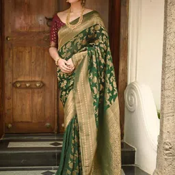 Anjaneya Sarees Woven Design Zari Silk Blend Banarasi Saree-image-86
