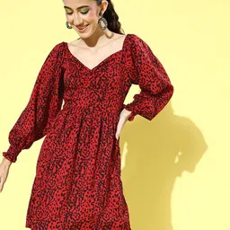 Sera Red Animal Printed Puff Sleeves Gathered A-Line Dress-image-32