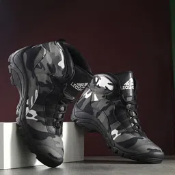 Leo's Fitness Shoes Men Printed Mid-Top Trekking Shoes-image-78