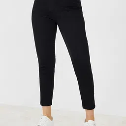 Styli Women Solid High Rise Slim Fit Stretchable Denim Jeans-image-52