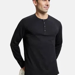 Jockey Men Henley Neck T-shirt image 1