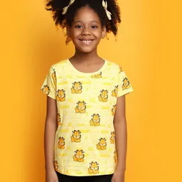 V-Mart Girls Garfield Printed Cotton T-shirt image 1