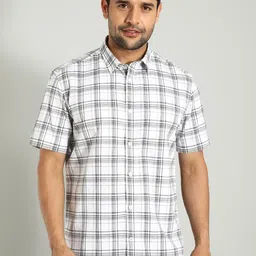 Indian Terrain Classic Slim Fit Tartan Checks Pure Cotton Casual Shirt-image-73