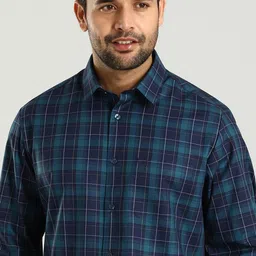 Indian Terrain Slim Fit Tartan Checked Spread Collar Long Sleeves Cotton Casual Shirt-picture-28