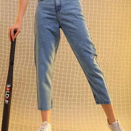 Freehand by The Indian Garage Co Women Mom Fit Light Fade Casual Cotton Jeans-image-71