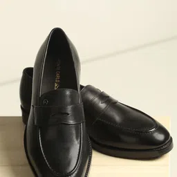 Monte Carlo Men Leather Formal Loafers image 1
