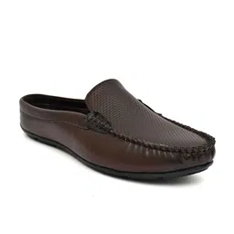 IVRAH Men Textured Round Toe Formal Loafers-image-15