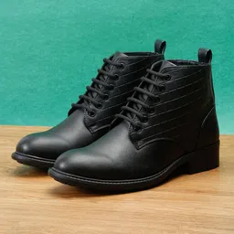 Roadster Women Black Solid Regular Boots-picture-36