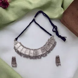 Niska Silver Plated Textured Jewellery Set-picture-43