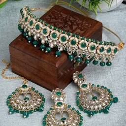 Sukkhi Gold-Plated Kundan-Studded & Beaded Jewellery Set With Maangtikka-picture-23