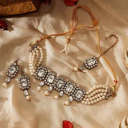 AARSHVI Gold-Plated Cubic Zirconia-Studded & Beaded Jewellery Set-picture-17