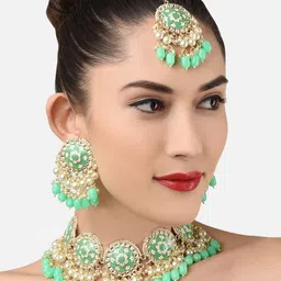 Zaveri Pearls Gold-Plated Green Kundan-Studded & Beaded Jewellery Set-picture-10