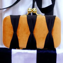 Toobacraft Embellished Box Clutch-picture-40