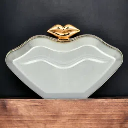 Toobacraft Embellished Lips Clutch-picture-10