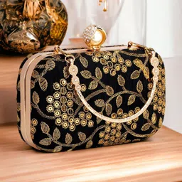 Toobacraft Embroidered Box Clutch-picture-20