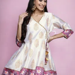 Ahalyaa White & Purple Ethnic Motifs Printed V-Neck Ethnic Tunic-picture-18