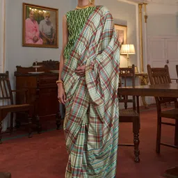 Saree mall Green & White Checked Silk Blend Block Print Sarees-picture-41