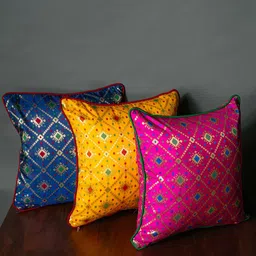RoyalDeco Blue & Pink 3 Pieces Geometric Square Cushion Covers-image-28