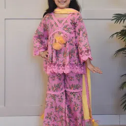 Fayon Kids Girls Floral Printed Regular Pure Cotton Kurti with Sharara & Dupatta-picture-37