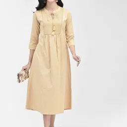 Span Tie-Up Neck Three-Quarter Sleeve A-Line Pleated Cotton Ethnic Dress-picture-17