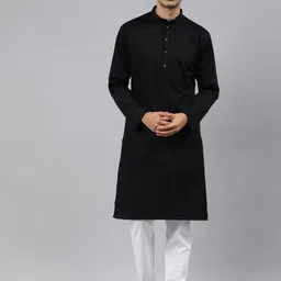 MANQ Men Black Thread Work Kurta-picture-24