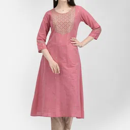 Span Ethnic Motifs Embroidered Sequined A-line Silk Kurta-picture-33