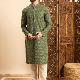 SWAGG INDIA Men Thread Work Kurta-image-24