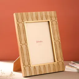 Fabindia Brown & Beige 1 Pieces Plastic Table Photo Frames-picture-10