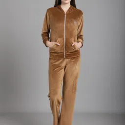 MARC LOUIS Hooded Sweatshirt & Joggers-image-42