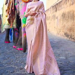 Mitera Lavender & Gold-Toned Woven Design Zari Silk Blend Banarasi Saree-picture-34