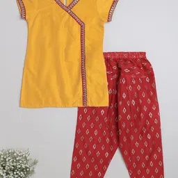 The Magic Wand Girls Ethnic Motifs Printed Angrakha Thread Work Kurta With Salwar-picture-37