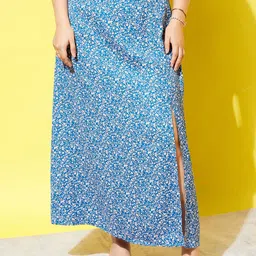 Berrylush Curve Plus Size Blue Floral Printed High-Rise A-Line Maxi Skirt image 5