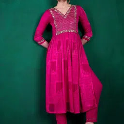 Sangria Georgette Brasso Thread Zari Sequence Embroidered Kurta & Trousers Set-picture-13