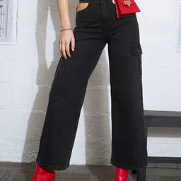 SASSAFRAS Women Straight Fit High-Rise Clean Look Stretchable Cargo Jeans-image-6
