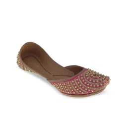 Fulkari Women Magenta Ethnic Mojaris Flats-image-71
