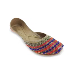 Fulkari Women Embroidered Ethnic Mojaris Flats-image-20