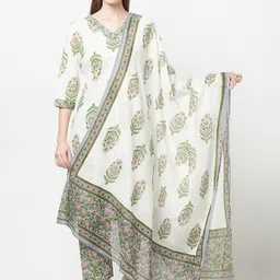 ERISHA Women Off White Floral Printed Pure Cotton Kurta with Trousers & With Dupatta-image-21