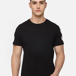 hummel Men Black Solid Cotton T-shirt-picture-10