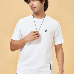 Street 808 by Pantaloons Men V-Neck Pockets T-shirt-image-85