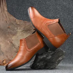 The Roadster Lifestyle Co. Men Mid-Top Chelsea Boots-image-78