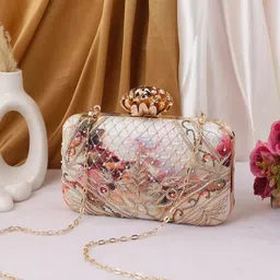 Swisni Women Embellished Fabric Box Clutch-image-9
