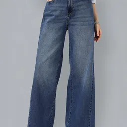 Flying Machine Women Ultra Relaxed Fit High-Rise Clean Look Light Fade Jeans-image-58