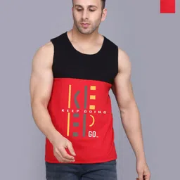 SLOWLORIS Men 2 Printed Pockets Slim Fit T-shirt image 1