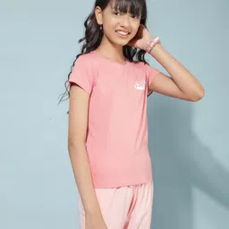 Crimsoune Club Girls V-Neck Extended Sleeves Pockets Slim Fit T-shirt-picture-26