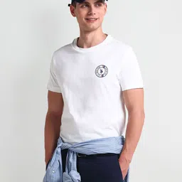 U.S. Polo Assn. Denim Co. Men Solid Round Neck Slim Fit T-shirt image 1
